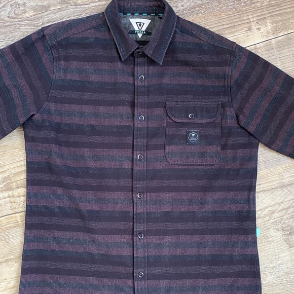 VISSLA Plaid Button Up - Picture 2 of 7